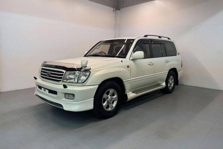 Toyota Land Cruiser V8