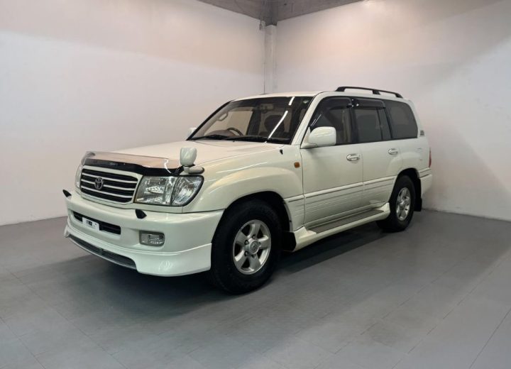 Toyota Land Cruiser V8