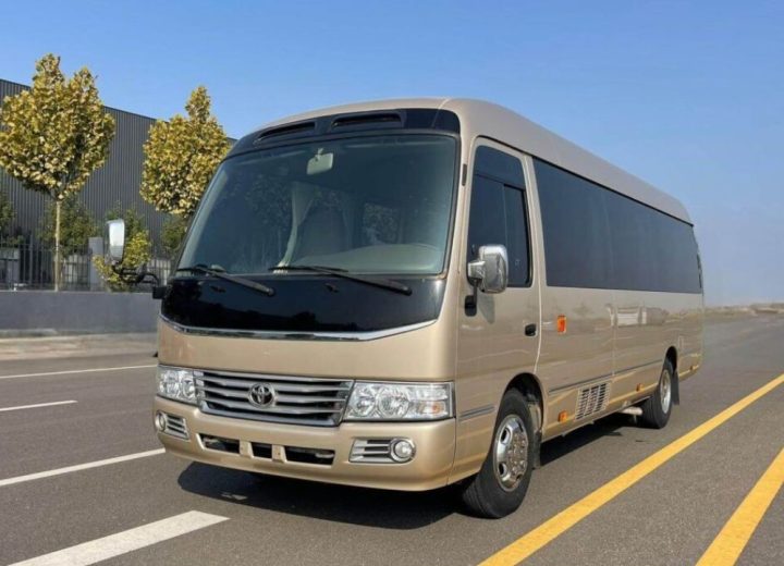 toyota coaster (4)